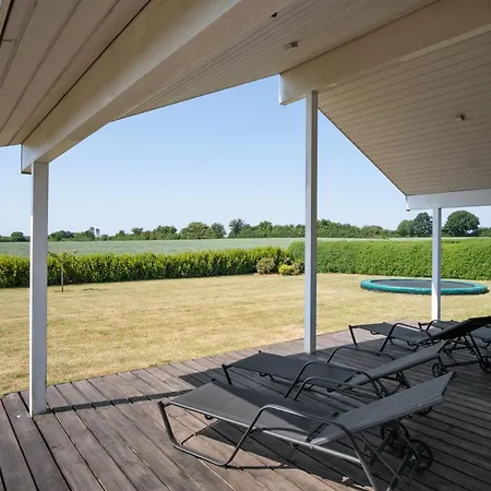 Holiday home Iorund - 550m From The Sea By Interhome Haderslev